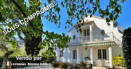 Luxury home in Latresne, Gironde