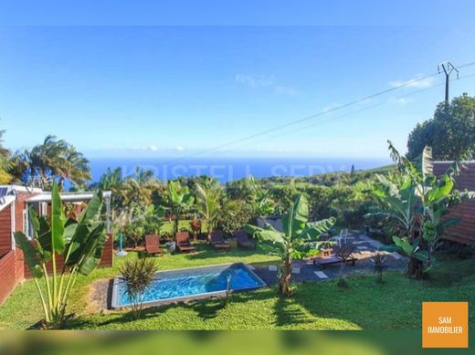 Luxury home in Les Lianes, Réunion