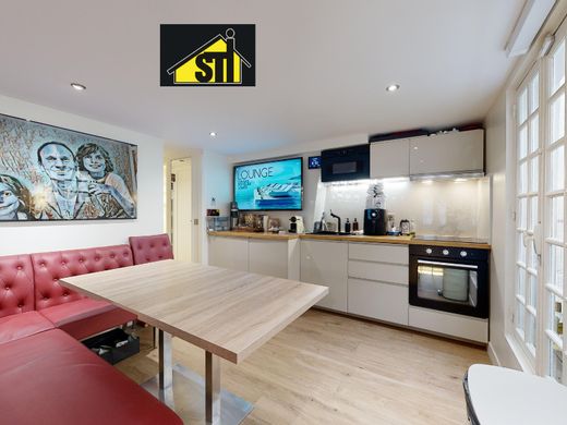 Apartment / Etagenwohnung in Saint-Germain, Odéon, Monnaie, Paris