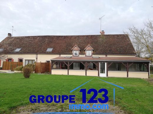 Luxury home in Sommecaise, Yonne