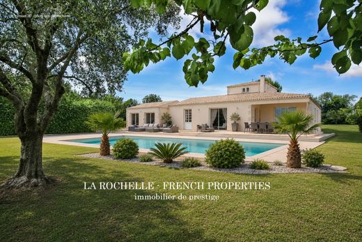 Casa de luxo - Montroy, Charente-Maritime