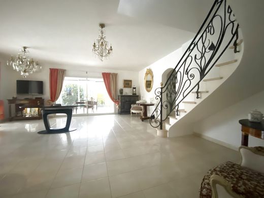 Casa di lusso a Lanton, Gironda