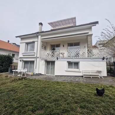 Luxe woning in Lourdes, Hautes-Pyrénées