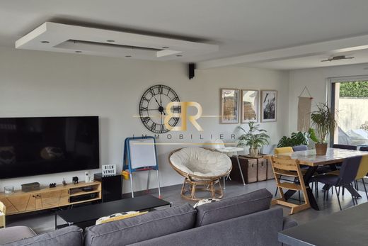 Conflans-Sainte-Honorine, Yvelinesの高級住宅