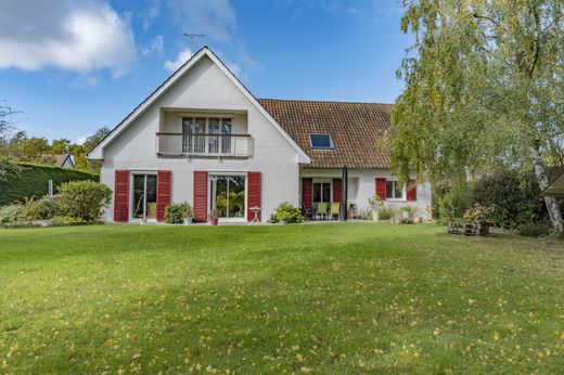 منزل ﻓﻲ Maurepas, Yvelines