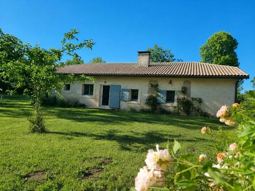 Luxury home in Bazas, Gironde