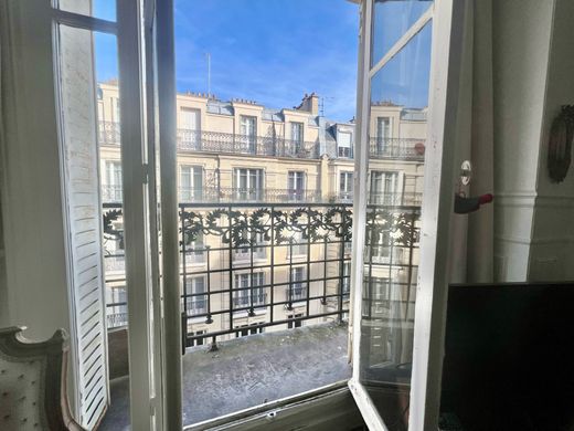 Apartment / Etagenwohnung in Montparnasse, Alésia, Montsouris, Paris