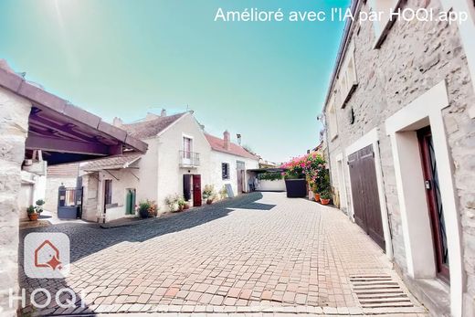 Luxury home in Cély, Seine-et-Marne