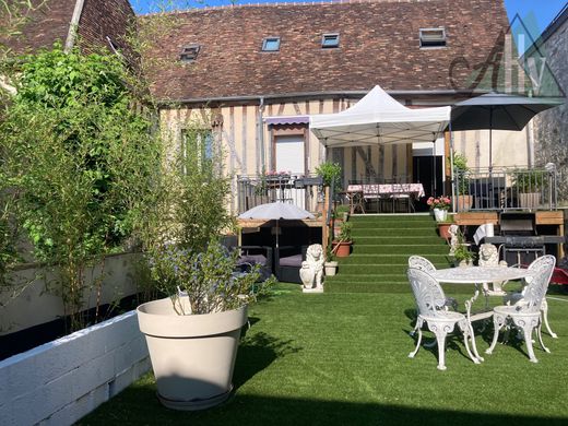 Duplex σε Provins, Seine-et-Marne