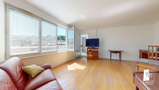 Apartament w Sèvres, Hauts-de-Seine