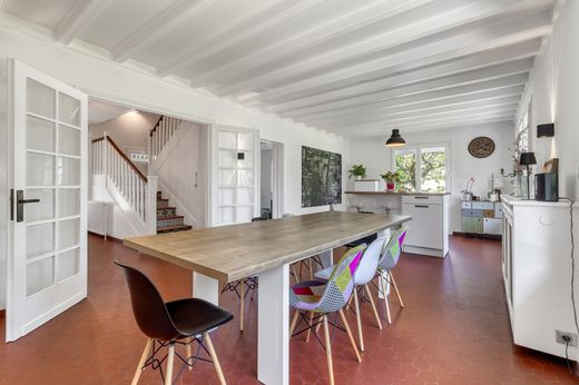 منزل ﻓﻲ La Motte-Servolex, Savoy