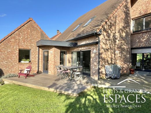 Luksusowy dom w Sebourg, North