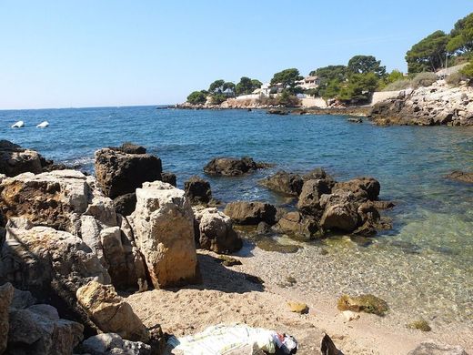 Bandol, Varのアパートメント