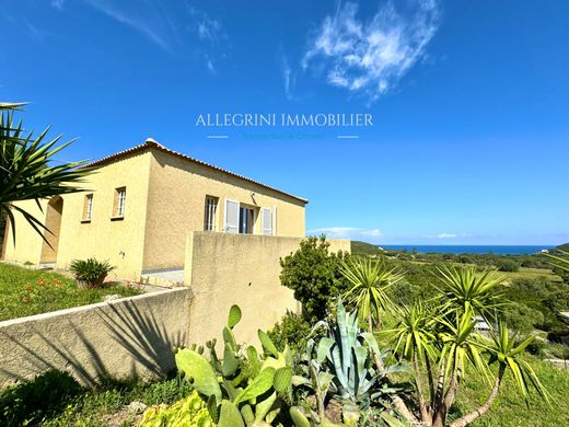 Luxus-Haus in Pietracorbara, Haute-Corse