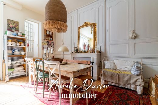 Luxury home in Tours, Indre and Loire