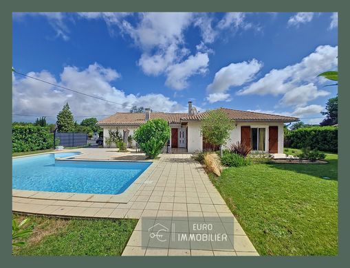Luxury home in Hostens, Gironde