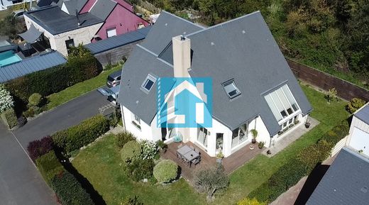 Luxus-Haus in Saint-Pair-sur-Mer, Manche