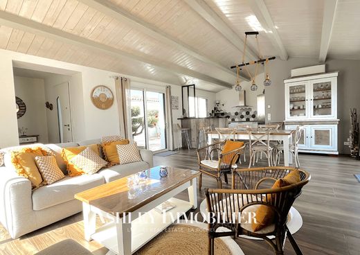 ‏בתי יוקרה ב  Saint-Martin-de-Ré, השראנט הימי