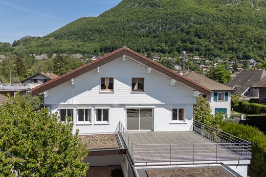 Luxury home in Annecy-le-Vieux, Haute-Savoie