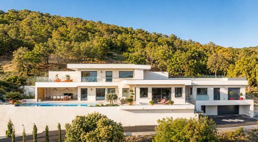 Villa in La Londe-les-Maures, Var