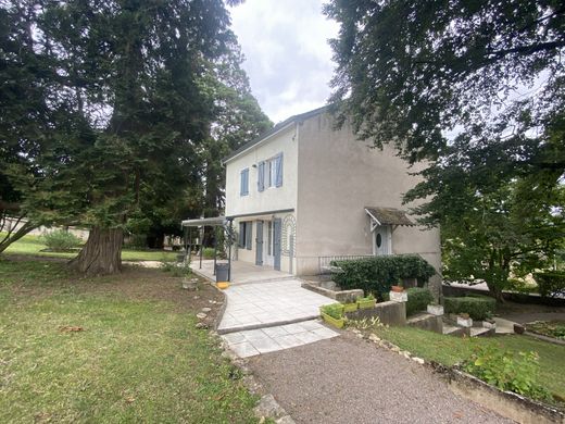 Luxus-Haus in Cheilly-lès-Maranges, Saône-et-Loire