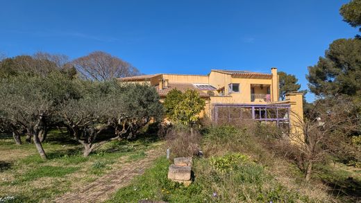 Maison de luxe à Nîmes, Gard