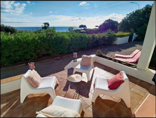 Luxus-Haus in Sainte-Maxime, Var