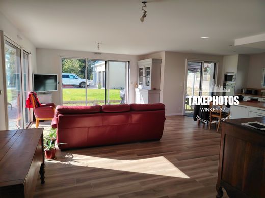 Villa a Pont-de-Ruan, Indre-et-Loire