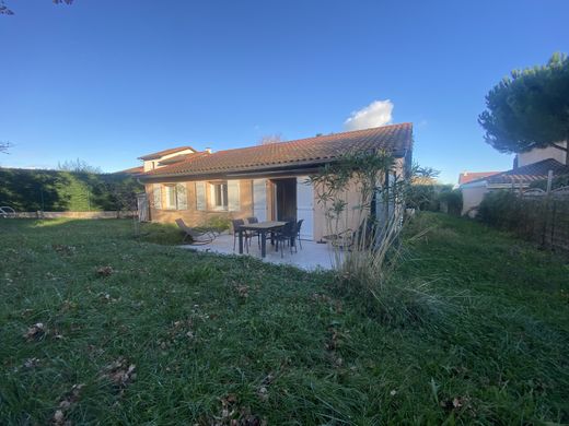 Craponne, Rhôneの高級住宅