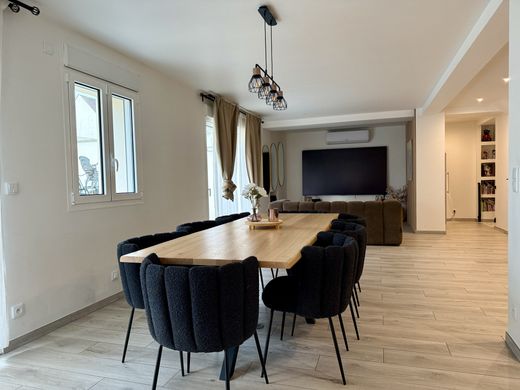 Casa de luxo - Sucy-en-Brie, Val-de-Marne