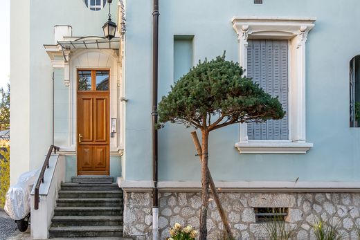 Apartment in Annecy, Haute-Savoie