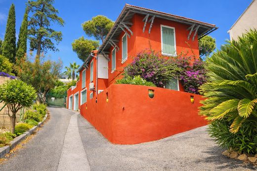 Luxury home in Bandol AOC, Var