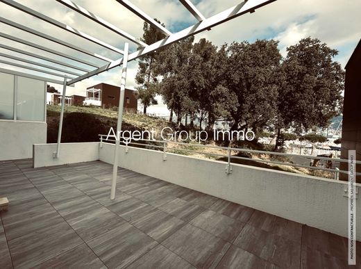 Luxus-Haus in La Seyne-sur-Mer, Var