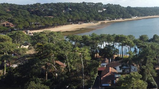 Luxury home in Hossegor, Landes