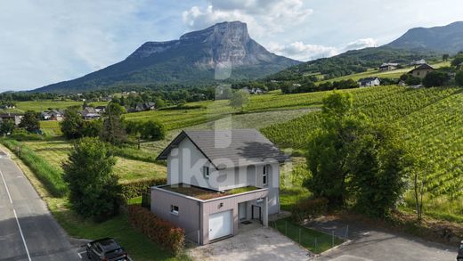 Luxe woning in Apremont, Savoy