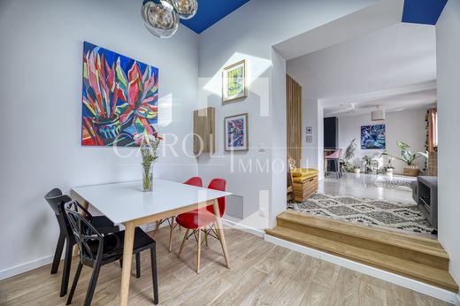 Casa de lujo en Annecy-le-Vieux, Alta Saboya