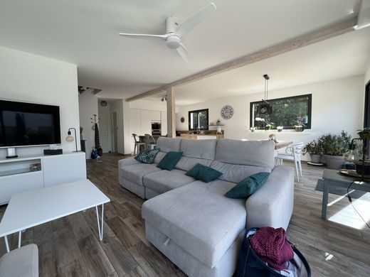 Luxury home in Larmor-Baden, Morbihan