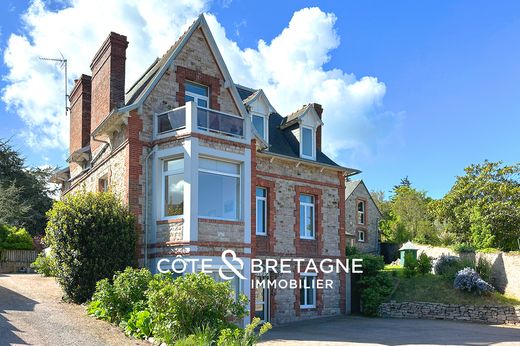 Casa di lusso a Erquy, Côtes-d'Armor