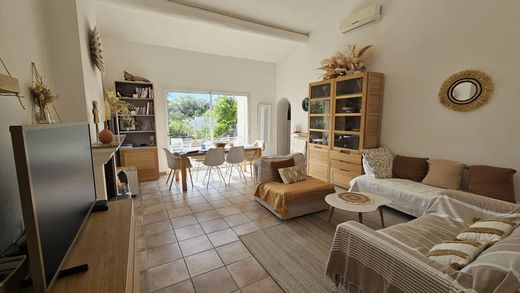 Luxury home in Bandol AOC, Var