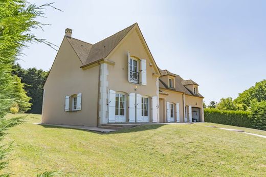 Πολυτελή κατοικία σε Saint-Rémy-l'Honoré, Yvelines