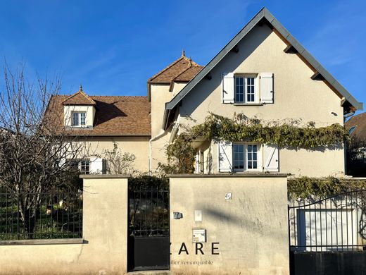 Luxus-Haus in Dijon, Cote d'Or