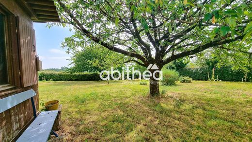 Luksusowy dom w Mortagne-sur-Gironde, Charente-Maritime