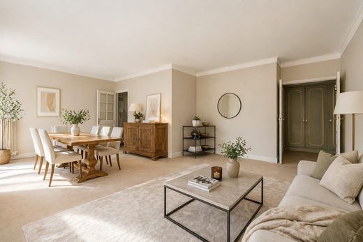Apartment in Versailles, Yvelines