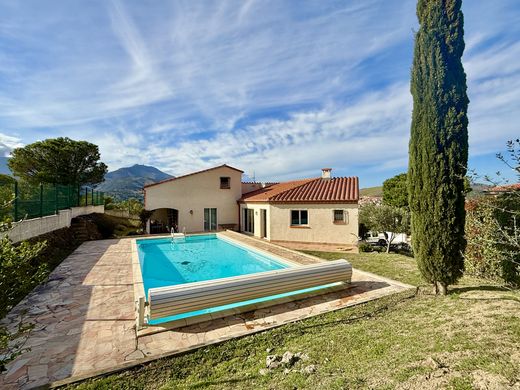 Villa in Banyuls de la Marenda, Pyrénées-Orientales