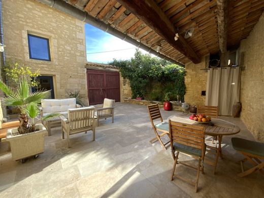 Luxury home in Uzès, Gard