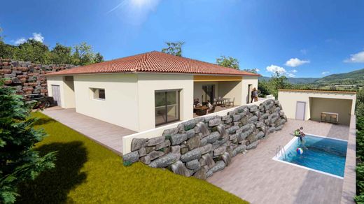 Luxury home in Alissas, Ardèche