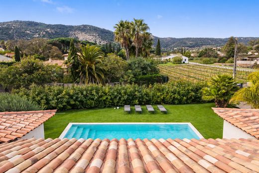 Villa a Le Plan-de-la-Tour, Var