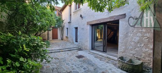 Maison de luxe à Provins, Seine-et-Marne