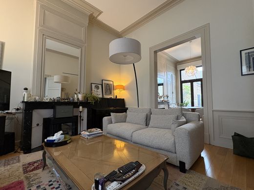 Maison de luxe à Amiens, Somme