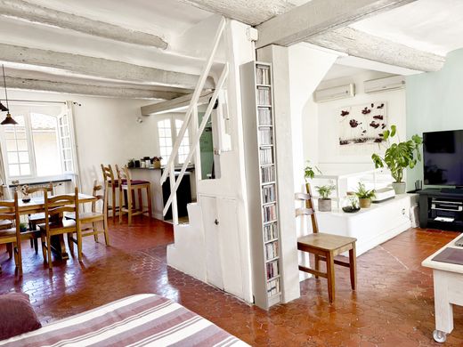 Maison de luxe à Marseille, Bouches-du-Rhône